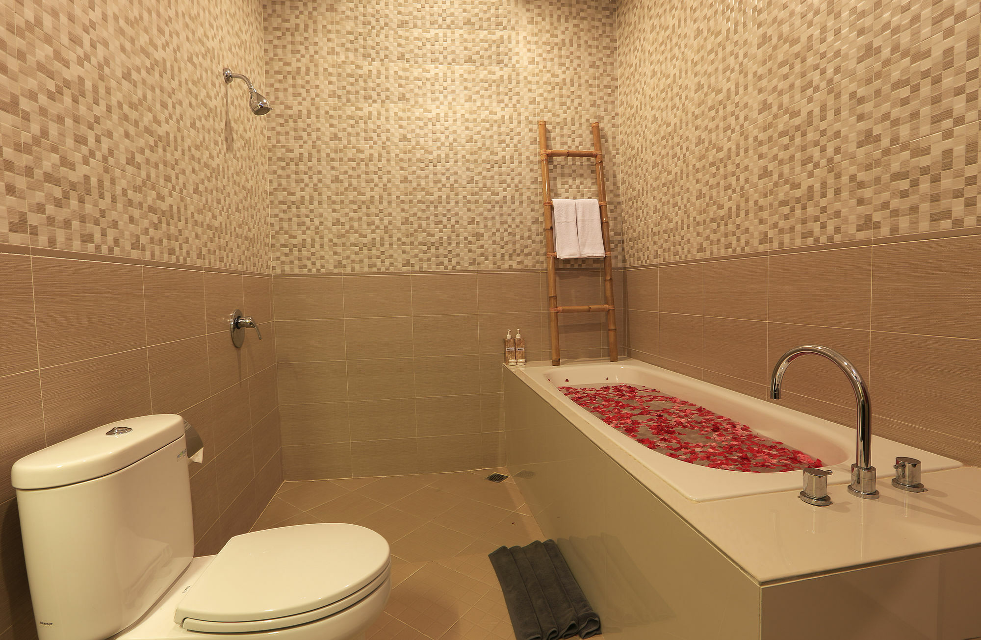 The Garga Beach Villas 케트웰 외부 사진